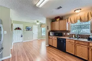 1736 Mossy Rock Cove, Lithonia, GA 30058 - Photo 10