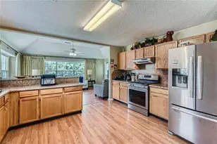 1736 Mossy Rock Cove, Lithonia, GA 30058 - Photo 12