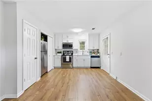 2690 Fairlane Dr, Cumming, GA 30041 - Photo 10