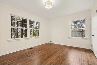 2360 Young Drive, College Park, GA 30337 - Photo 14