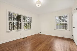 2360 Young Dr, College Park, GA 30337 - Photo 14