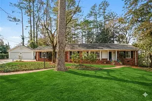 2360 Young Dr, College Park, GA 30337 - Photo 2