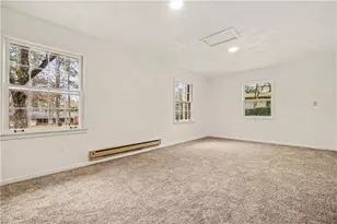 2360 Young Dr, College Park, GA 30337 - Photo 10