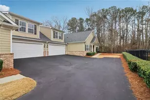 2623 Grapevine Cir, Cumming, GA 30041 - Photo 2