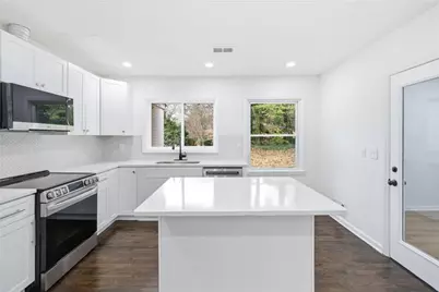 2277 Edgemore Drive SE, Atlanta, GA 30316 - Photo 10