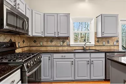 535 Tumbling Creek Drive, Alpharetta, GA 30005 - Photo 12