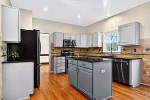 535 Tumbling Creek Dr, Alpharetta, GA 30005 - Photo 14