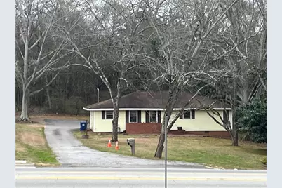 315 N Broad Street, Winder, GA 30680 - Photo 1