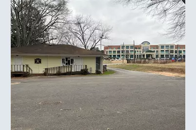 315 N Broad Street, Winder, GA 30680 - Photo 2