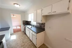 2289 Country Club Dr SE, Conyers, GA 30013 - Photo 10