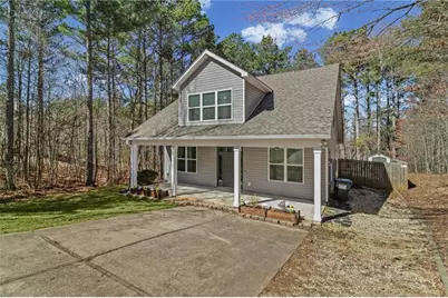 201 Mill Creek Cove, Dawsonville, GA 30534 - Photo 2