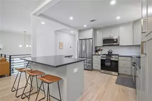 677 Hillandale Circle SW, Marietta, GA 30064 - Photo 2