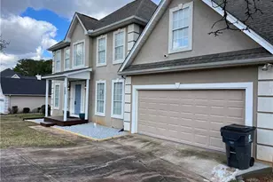 7964 Clearview Cir, Riverdale, GA 30296 - Photo 2