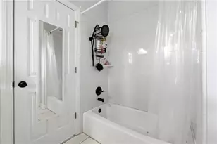 9885 Nature Mill Rd, Johns Creek, GA 30022 - Photo 34