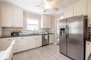 223 Kathryn Ave, Decatur, GA 30030 - Photo 12