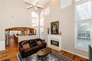 425 Martin Creek Way, Lawrenceville, GA 30045 - Photo 18