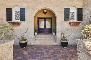 1885 Trotters Ln, Stone Mountain, GA 30087 - Photo 4