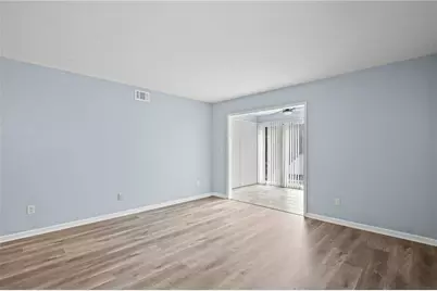 1306 Natchez Trace, Atlanta, GA 30350 - Photo 4