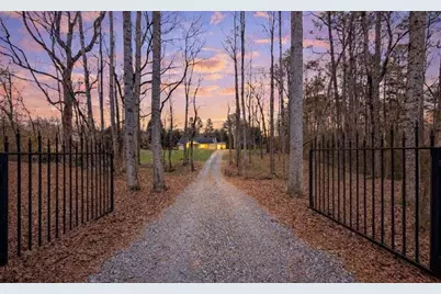 271 Heard Drive, Dawsonville, GA 30534 - Photo 2