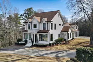 101 Victory Ct, Calhoun, GA 30701 - Photo 2