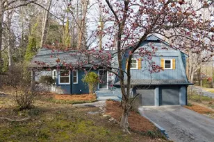 300 Woodland Dr, Calhoun, GA 30701 - Photo 2