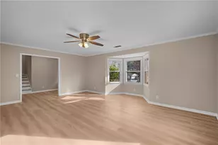 300 Woodland Dr, Calhoun, GA 30701 - Photo 10