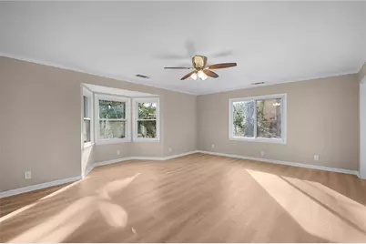 300 Woodland Drive, Calhoun, GA 30701 - Photo 8