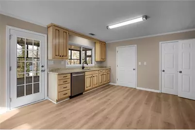 300 Woodland Drive, Calhoun, GA 30701 - Photo 14