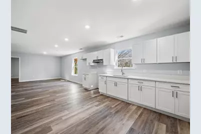 1629 March Drive, Gainesville, GA 30507 - Photo 12