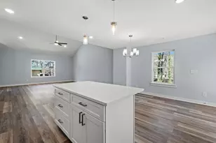 1629 March Dr, Gainesville, GA 30507 - Photo 8