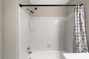 1411 Oakridge Cir, Decatur, GA 30033 - Photo 16