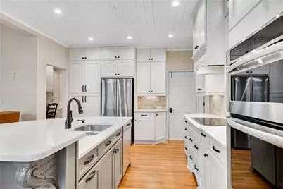 50 Lakecrest Circle, Suwanee, GA 30024 - Photo 6