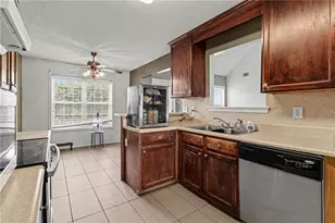 4387 Northwind Dr, Ellenwood, GA 30294 - Photo 10