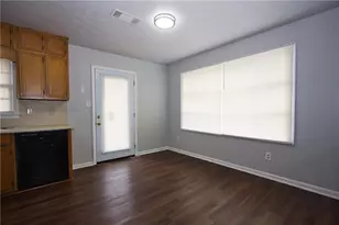 3252 Inez Dr, Snellville, GA 30078 - Photo 4