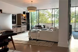 2575 Peachtree Rd NE, Atlanta, GA 30305 - Photo 16