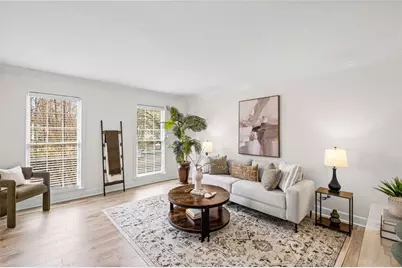 110 N Bluff, Alpharetta, GA 30004 - Photo 6