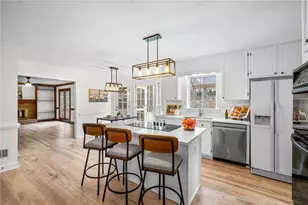 110 N Bluff, Alpharetta, GA 30004 - Photo 10