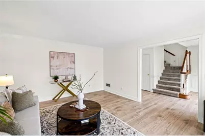 110 N Bluff, Alpharetta, GA 30004 - Photo 8