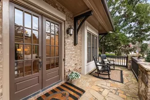 1052 Gramercy Ln, Alpharetta, GA 30004 - Photo 4