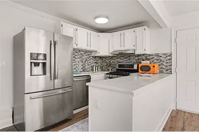 870 Glendale Terrace NE #11, Atlanta, GA 30308 - Photo 6