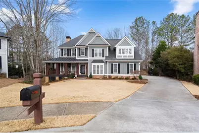 272 Canyon Drive, Sugar Hill, GA 30518 - Photo 2