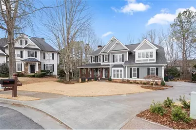 272 Canyon Drive, Sugar Hill, GA 30518 - Photo 4