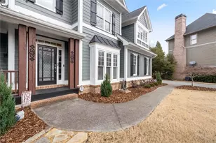 272 Canyon Dr, Sugar Hill, GA 30518 - Photo 6