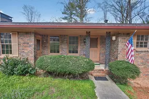 2569 Skylane Dr, Marietta, GA 30062 - Photo 2