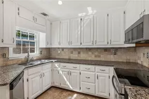 1210 Swan Mill Ct, Suwanee, GA 30024 - Photo 14