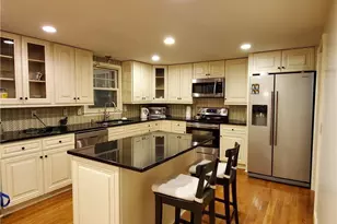 2220 Sunny Hill Rd, Lawrenceville, GA 30043 - Photo 6