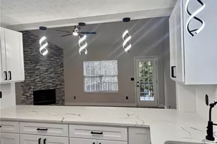 3393 Madison Farm Way, Snellville, GA 30039 - Photo 8