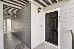 307 Granville Ct, Atlanta, GA 30328 - Photo 34