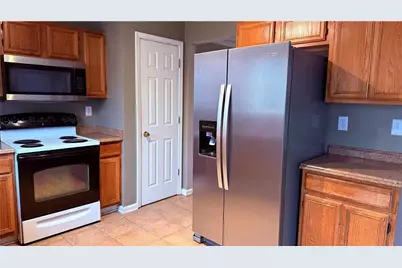 4280 Hathaway Court NW, Kennesaw, GA 30144 - Photo 8