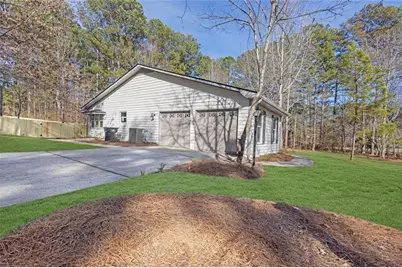 110 Huntington Court, Fayetteville, GA 30214 - Photo 4